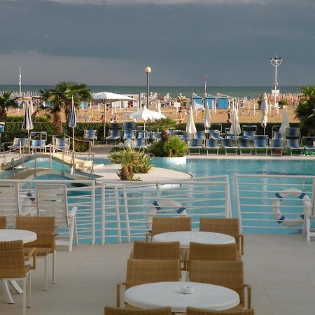 Majestic Beach Hotel & Wellness Bibione Luaran gambar
