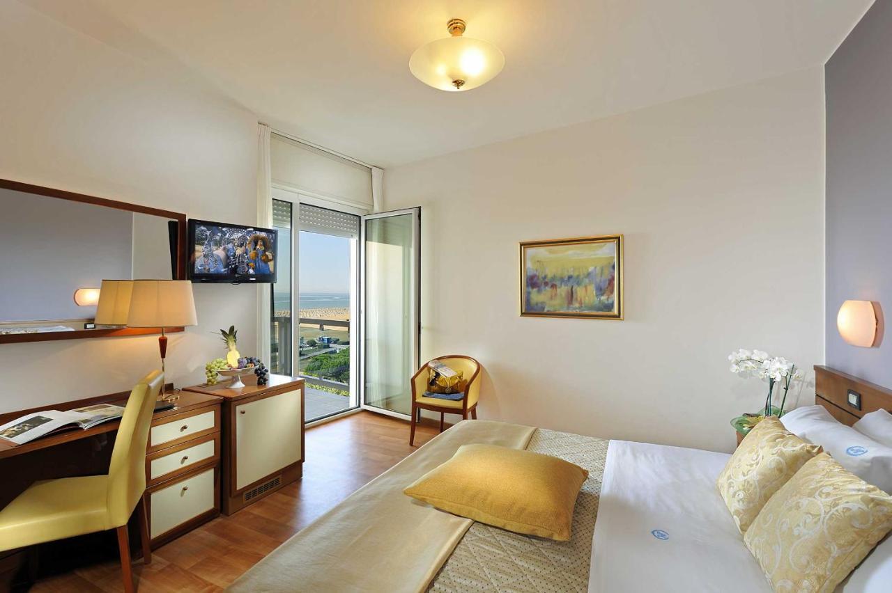Majestic Beach Hotel & Wellness Bibione Luaran gambar