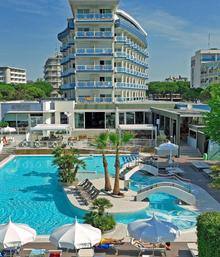 Majestic Beach Hotel & Wellness Bibione Luaran gambar