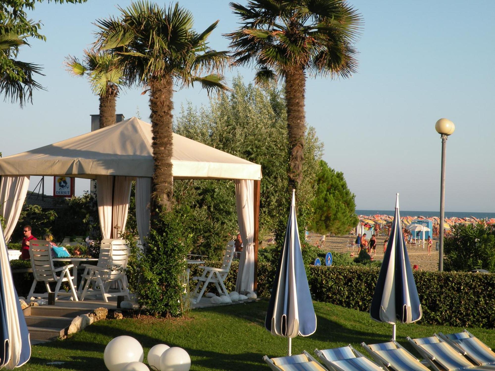 Majestic Beach Hotel & Wellness Bibione Luaran gambar