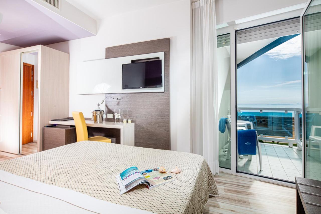 Majestic Beach Hotel & Wellness Bibione Luaran gambar